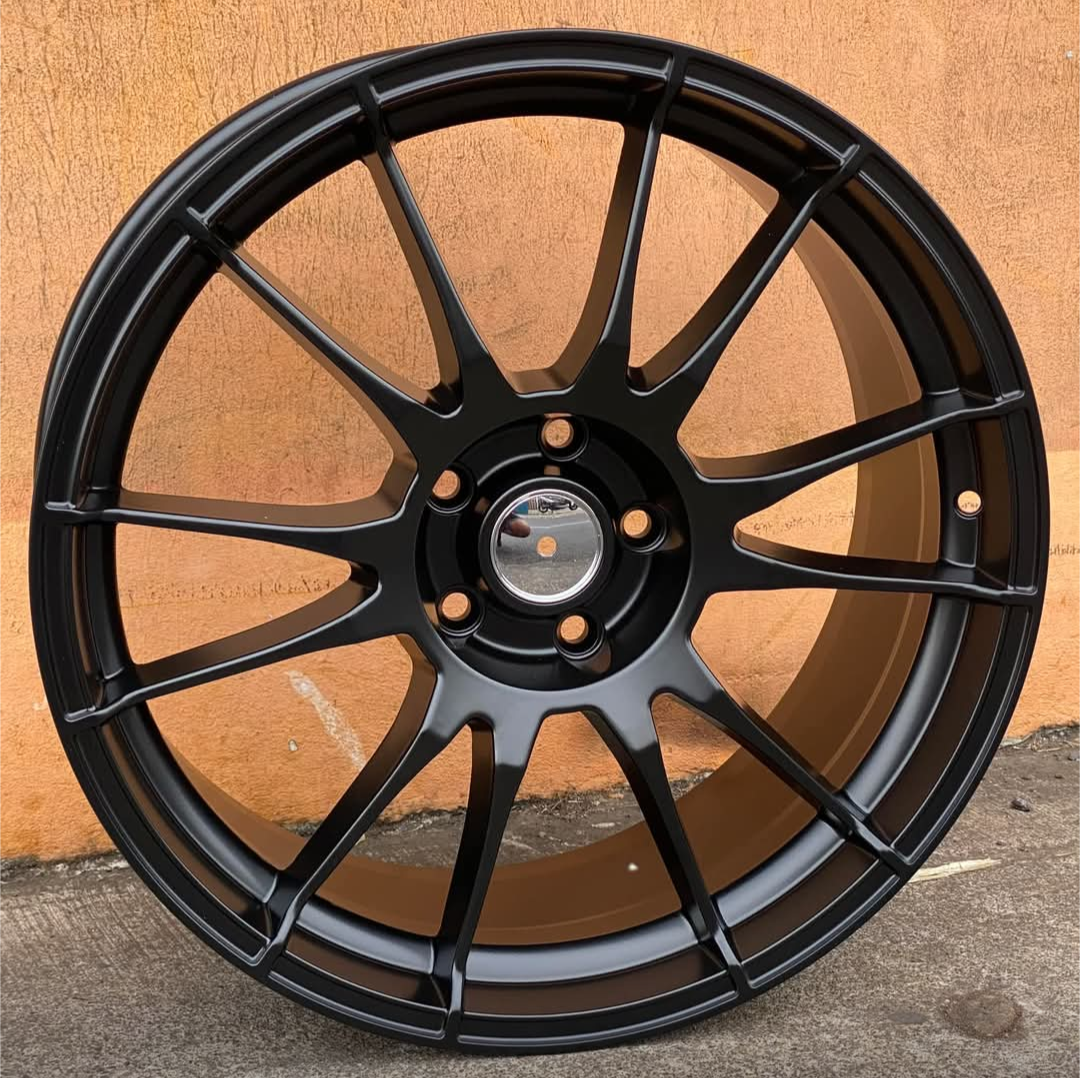 Jantes 18" 5x114.3 type OZ